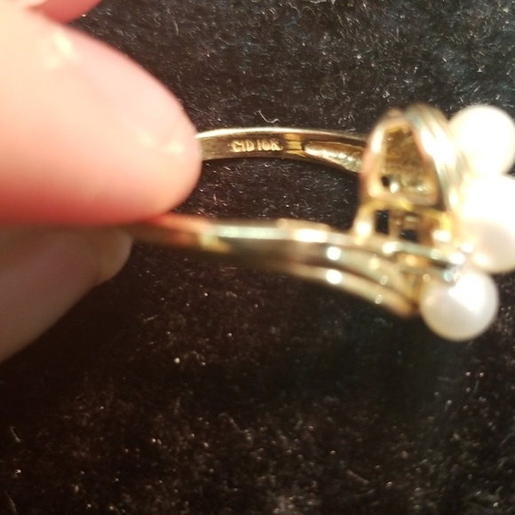 10k yellow gold 3 pearl and diamond ring - Picture 4 of 4